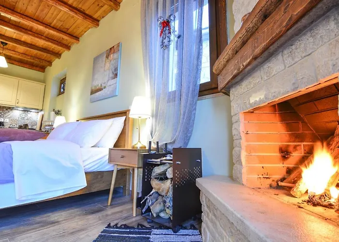 ゲストハウス ίταμος 4*